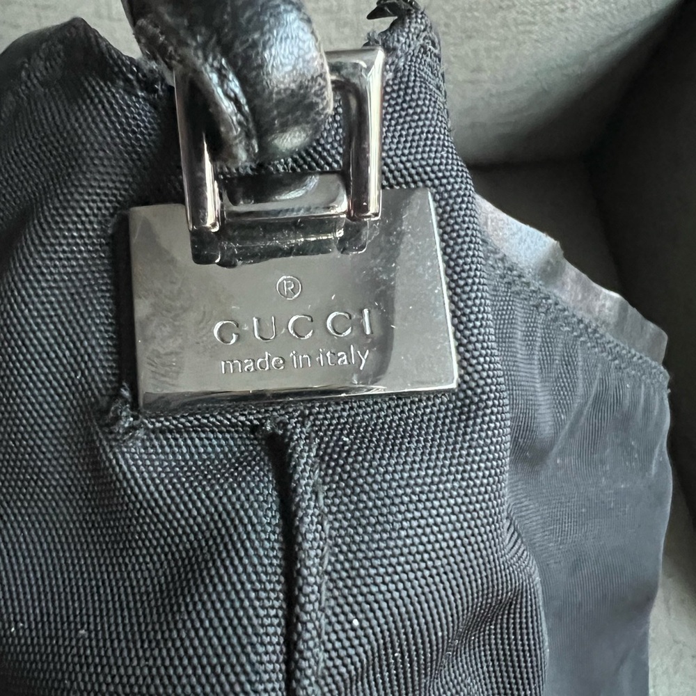 Gucci vintage nylons and leather black shoulder bag - Picture 8 of 16